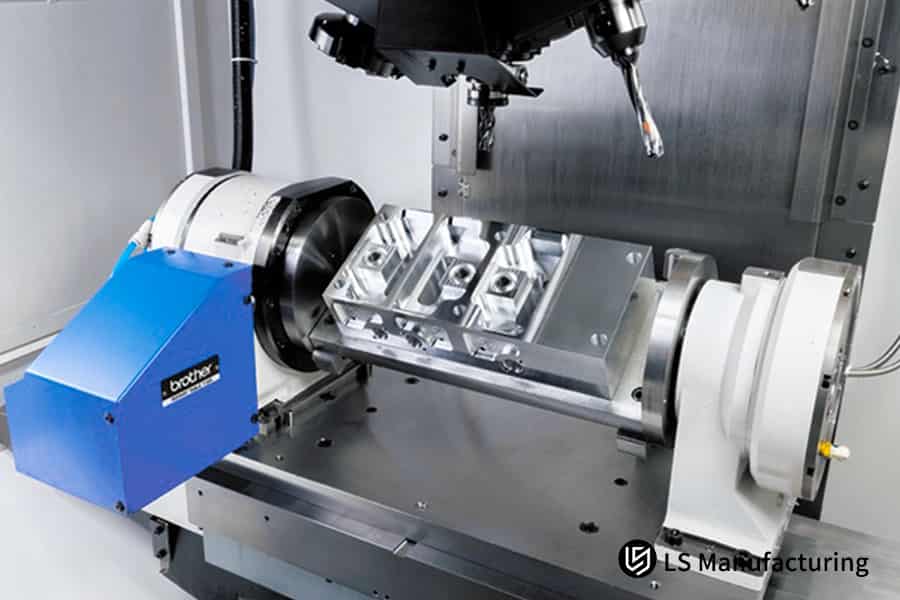 Оценка процессов высокоточной обработки металлических сплавов в местной мастерской для проверки поставщика.