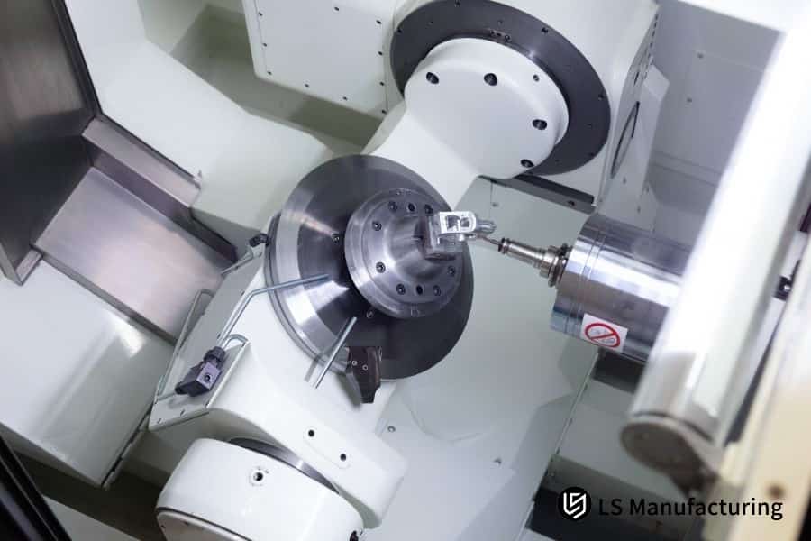 Производство высокоточных компонентов из металлических сплавов для оказания услуг по местному изготовлению и оценке качества поставщиков.