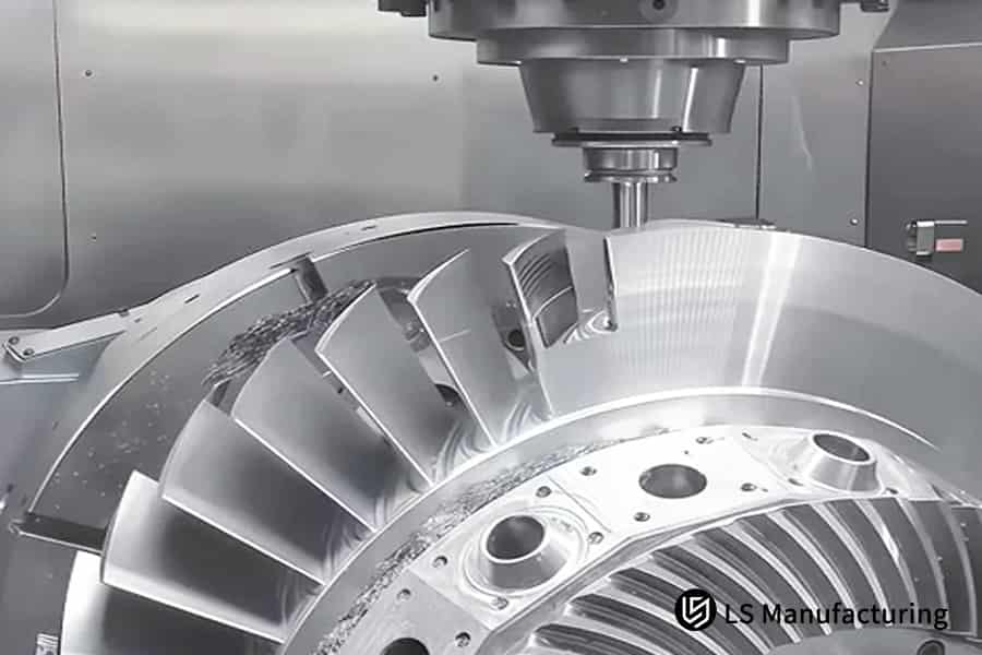 Оценка высокоточной обработки металлических сплавов для выбора партнера по роботизированной интеграции и услуг автоматизированной 5-осевой обработки.