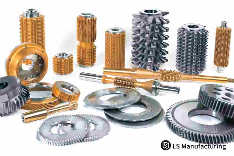 Componentes de engrenagens metálicas variadas fabricadas pela LS Manufacturing.jpg