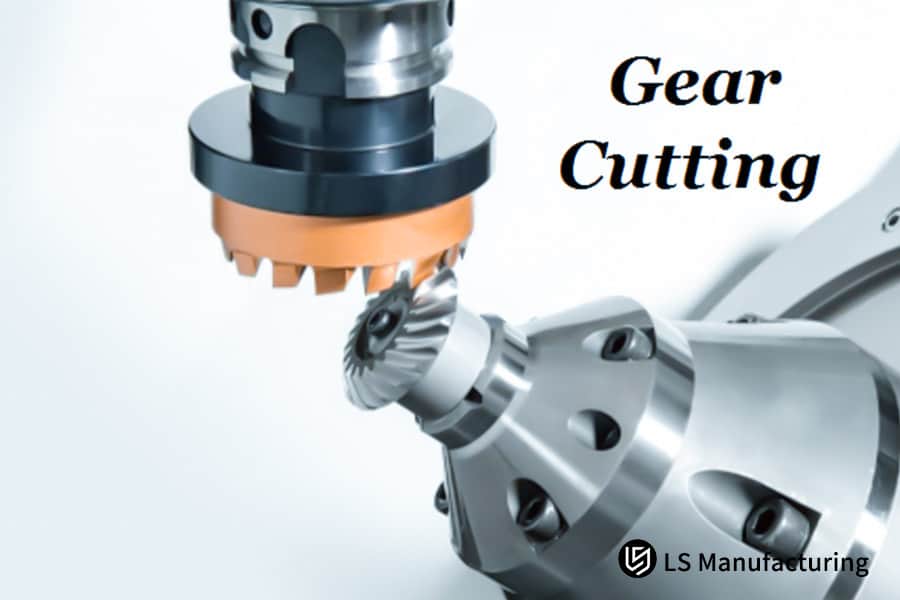 Close-up de uma engrenagem de precisão sendo cortada pela LS Manufacturing.jpg