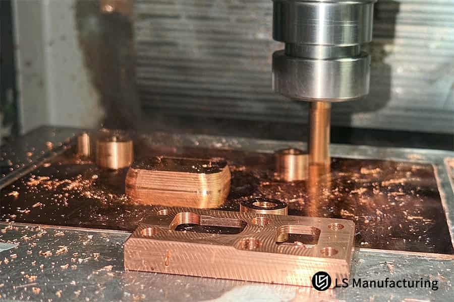 O orçamento para usinagem CNC de precisão em cobre fica pronto em 2 horas.