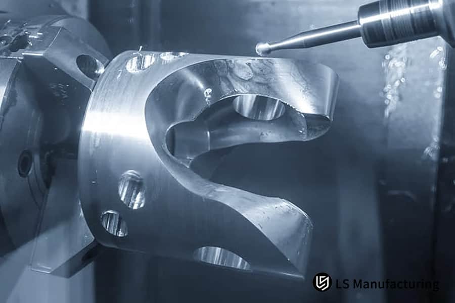 Mise en valeur d'une pièce métallique de précision pour les services d'usinage CNC en Chine et les applications de fabrication industrielle.