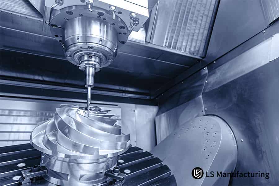 Выполнение механической обработки с ЧПУ спирального корпуса турбины из металлического сплава с высокими допусками для аэрокосмических двигательных установок.