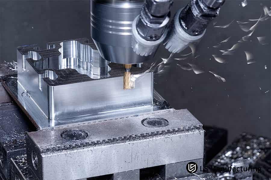 Aluminum CNC milling manufacturer mills heatsink to ±0.005 mm tolerance.
