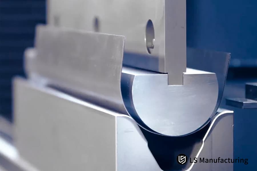 Titanium bending service forms U bracket