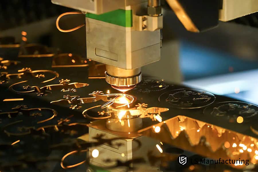 Taglio laser ad alta precisione di parti in rame