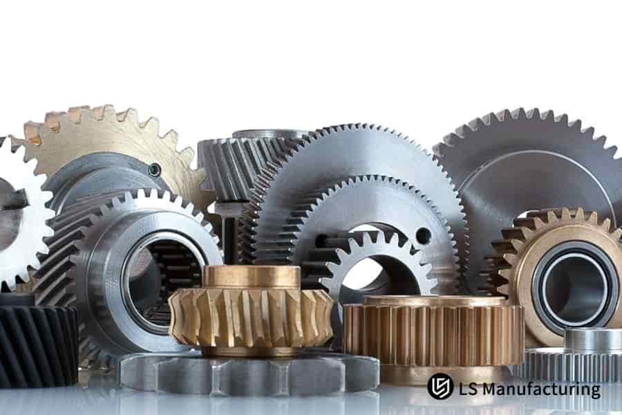Изготовление на заказ прямозубых шестерен из стали и медных сплавов для прецизионных механических систем.
