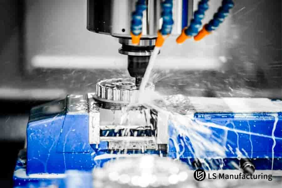 Usinagem CNC de alta velocidade com refrigeração por aspersão pela LS Manufacturing