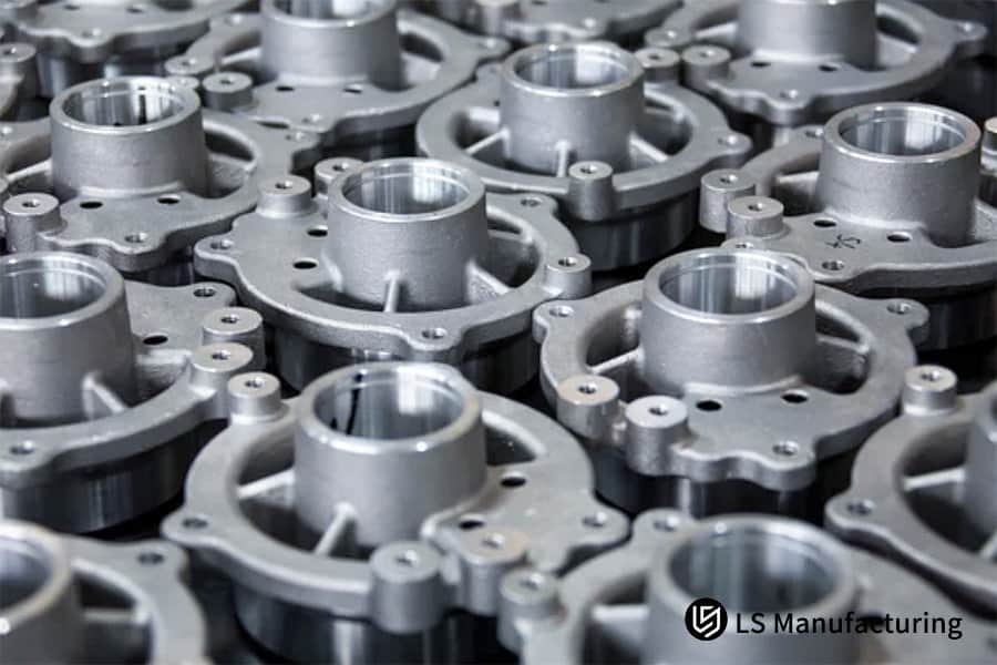 A batch of aluminum alloy castings