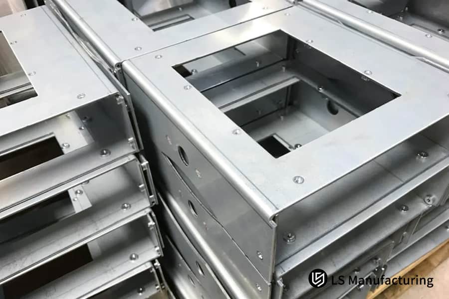 Assembled metal chassis with precise fit