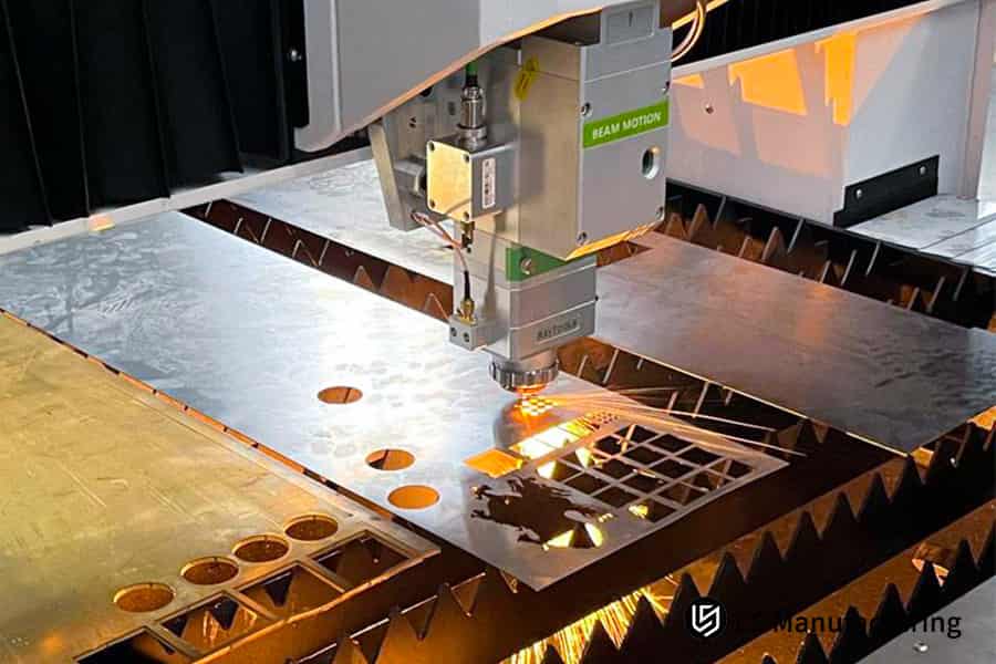 Laser cutting service controls thermal warp