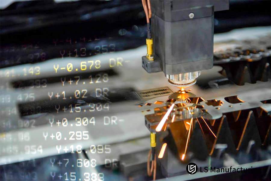 Assistenza nella progettazione del taglio laser con dati