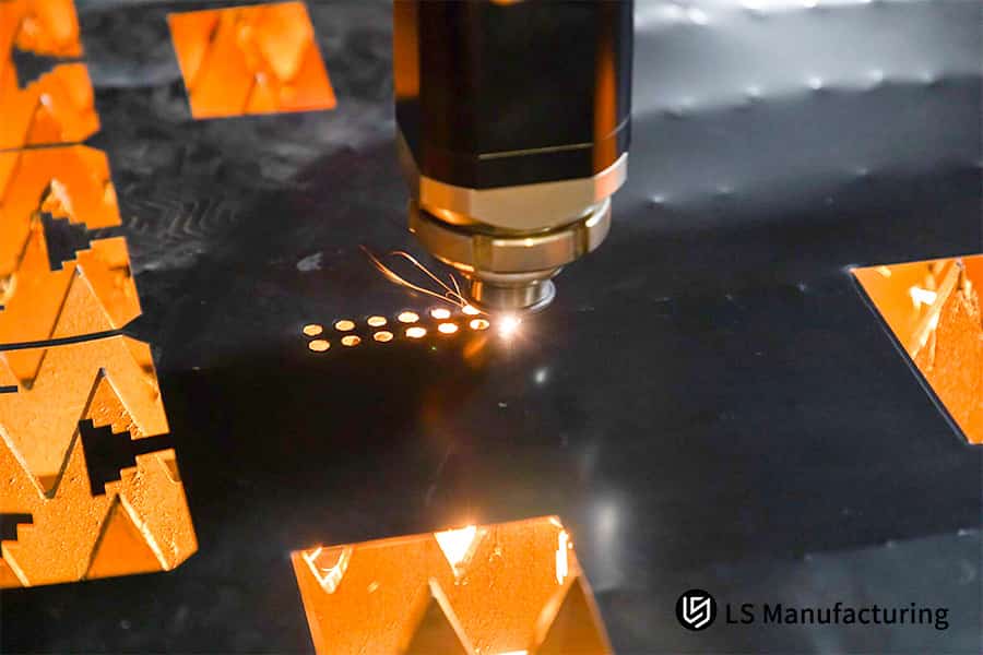 Service de découpe laser de précision pour acier à ressort
