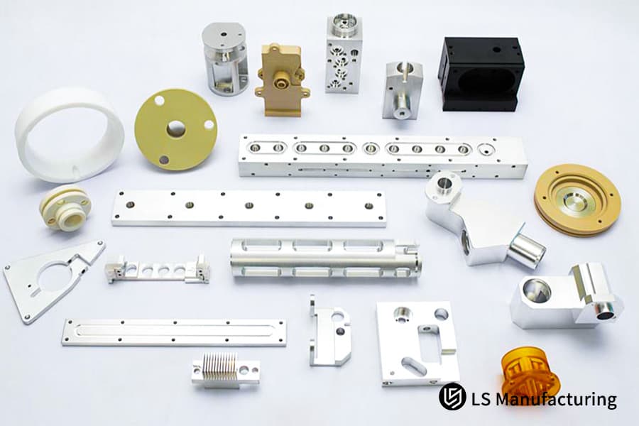 展示一系列精密金属合金原型零件，以方便原型制作方法和供应商选择。