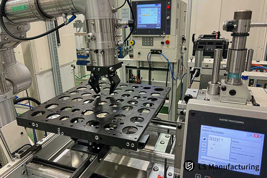 Custom semiconductor chamber manufacturer inspects parts at ±0.003 mm tolerance.