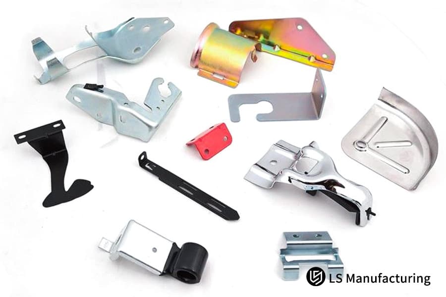 Штампованные компоненты из титанового сплава, изготовленные на заказ.
