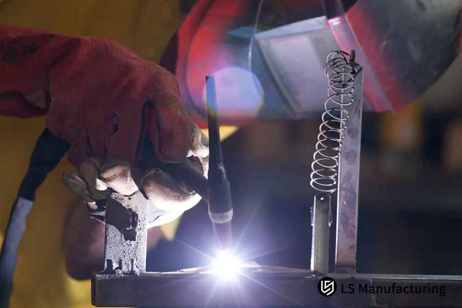 Welding methodology for heavy machinery parts